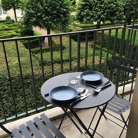 Magnifique Studio Coeur Marais Париж Экстерьер фото